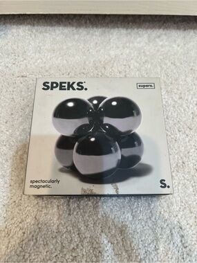 Speks Supers Magnetic Desk Toy Fidget